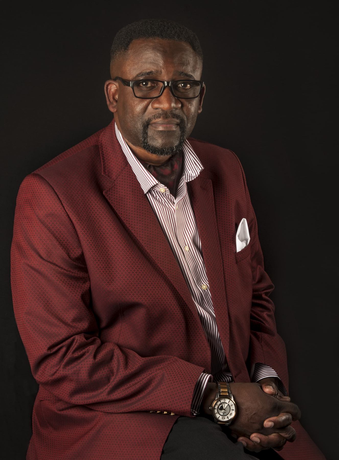Portrait studio red blazer